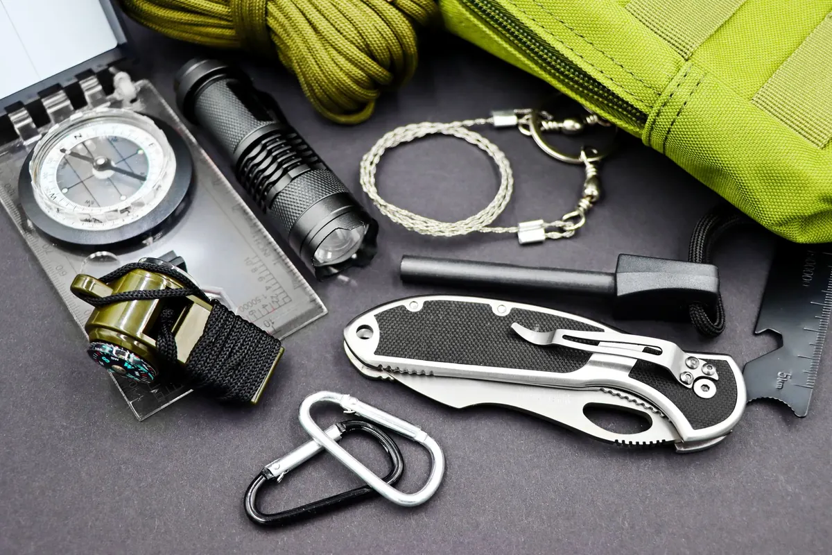 The 5 C's of Survival: What to Pack When You Have No Gear